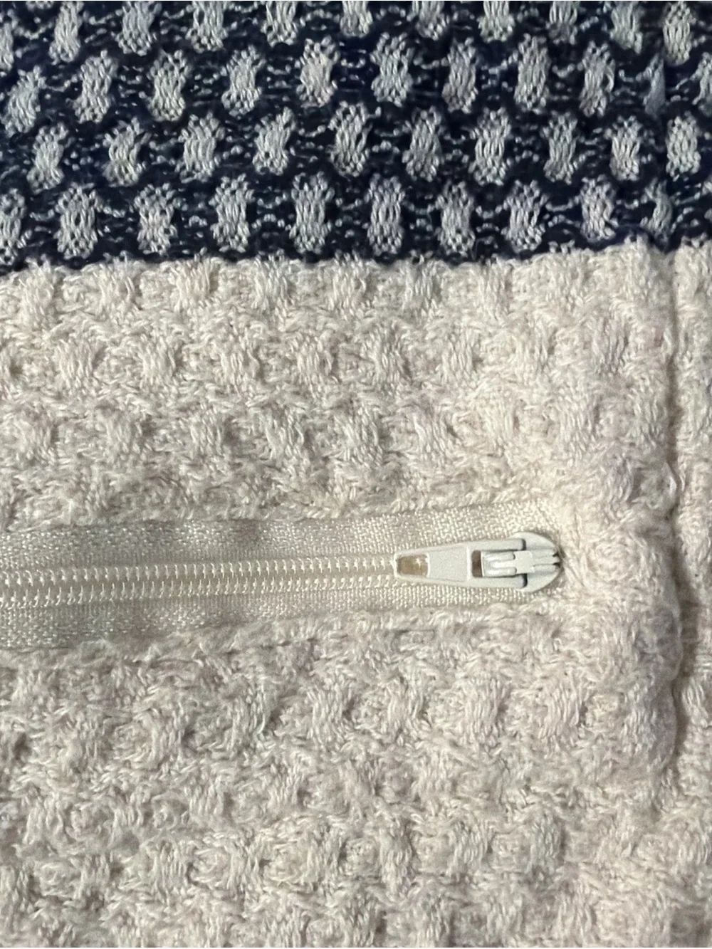 Sand cloud 100% organic Striped Cotton Throw Blanket in Cream, Navy and Red
